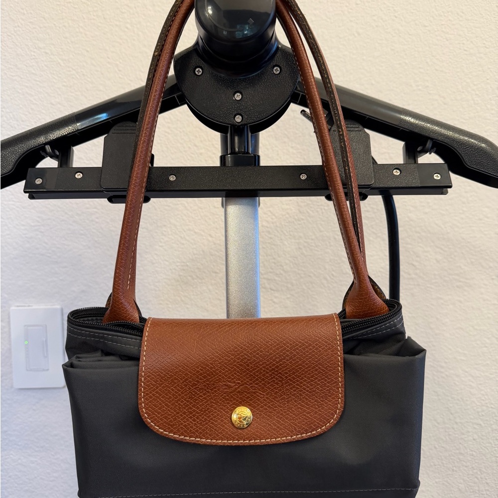Longchamp Le Pliage Classic Large Gray Tote with Brown Leather Trim - Picture 5 of 10
